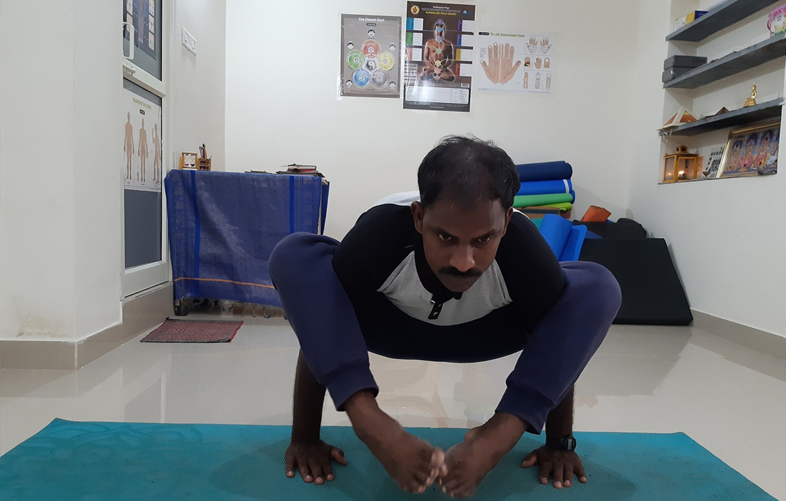 MAHANANDHA YOGALAYAA